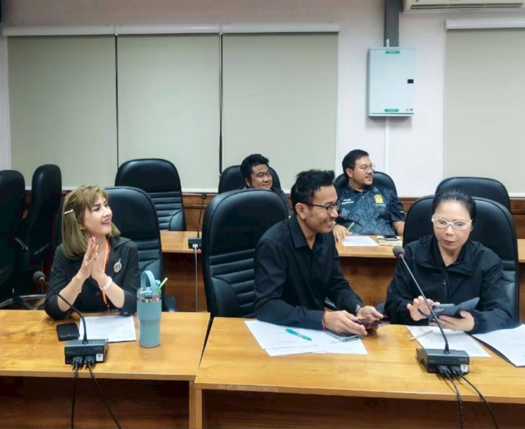 English for Education Professionals course